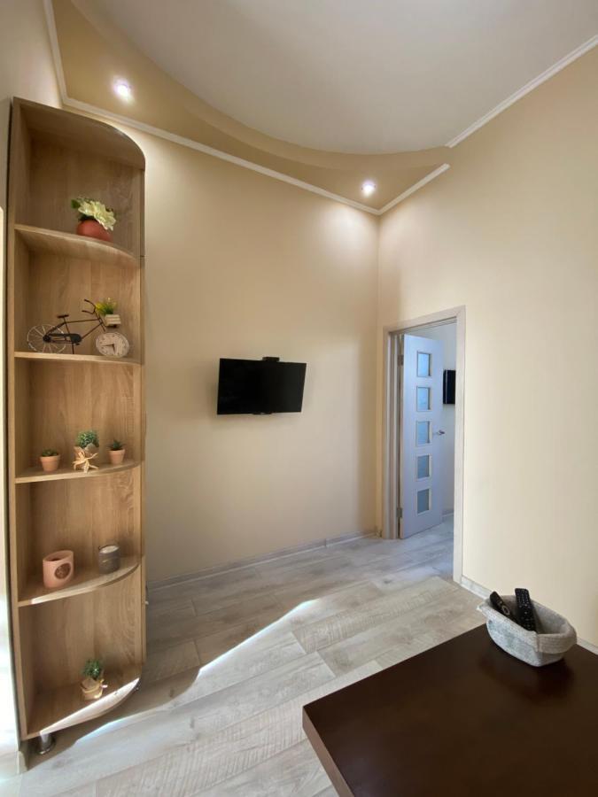 Opera House Apartment Lviv Exterior foto